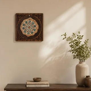 دیوار کوب طرح موتیف